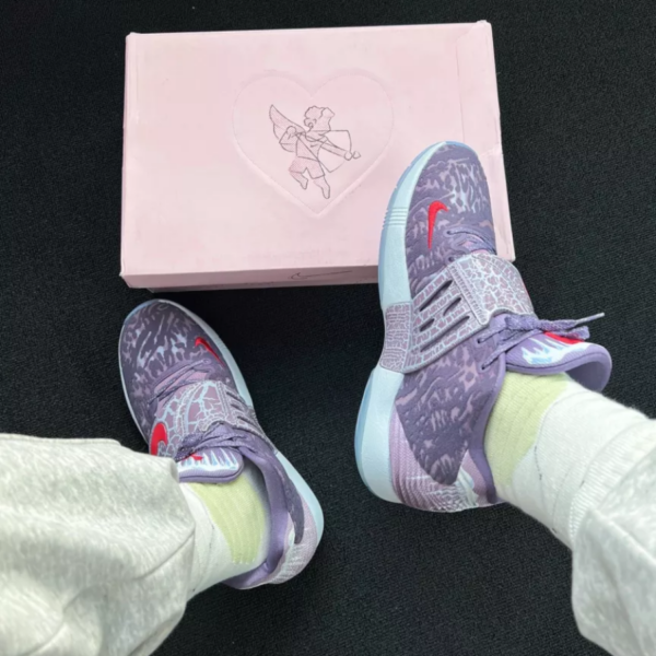 Giay Nike KD 14 'Valentine's Day' DJ4335-900