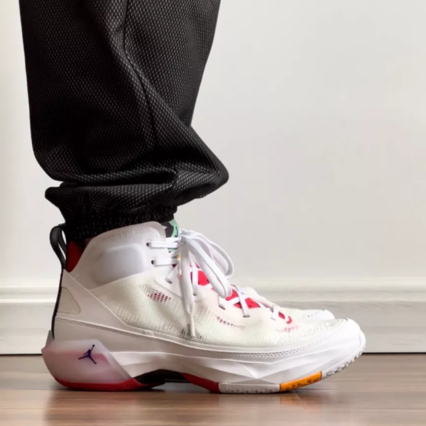 Giày Nike Air Jordan 37 'Hare' DD6959-160 - Ảnh 3