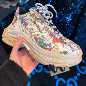 Giay Gucci x Balenciaga Triple S 'Flora Print' 677195 UL110 8461