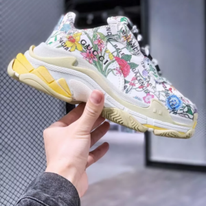 Giay Gucci x Balenciaga Triple S 'Flora Print' 677195 UL110 8461