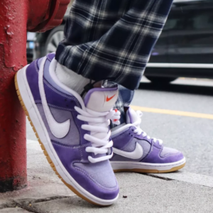 Alternative view of Giày Nike Dunk Low SB 'Unbleached Pack Lilac' DA9658-500