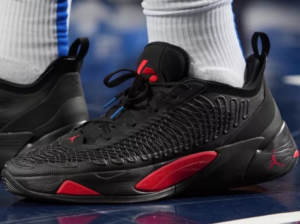 Giay Nike Air Jordan Luka 1 'Bred' DQ6510-060