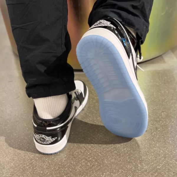 Giay Nike Air Jordan 1 Low GS 'Concord' DV1333-100