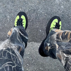 Giay Nike Air Penny 2 Stussy Vivid 'Green Black' DX6933-300