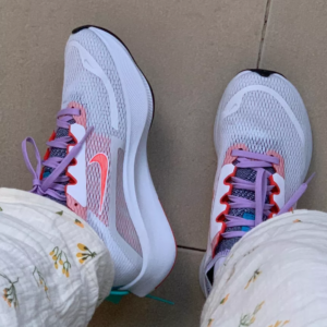 Giay Nike Zoom Fly 4 'White Orange Lilac' CT2401-100