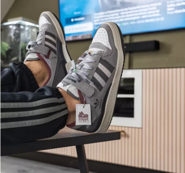 Giày Adidas Home Alone 2 x Forum 84 Low 'Pigeon Lady' ID4328 - Ảnh 2