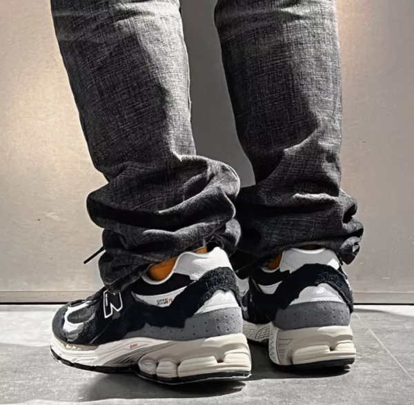 Giày New Balance 2002R 'Protection Pack - Black Grey' M2002RDJ - Ảnh 3