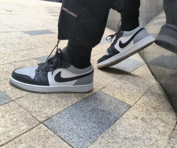 Giày Nike Air Jordan 1 Low 'Shadow Toe' 553558-052 - Ảnh 4