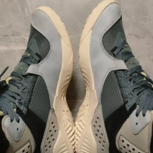 Giay Nike Jordan Delta Mid 'Hasta' DC2130-300