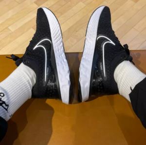 Giay Nike React Infinity Run Flyknit 3 'Black White' DH5392-001