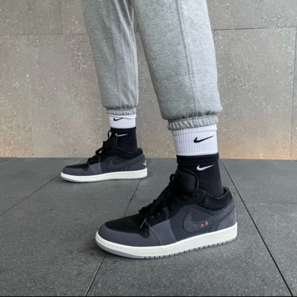 Giày Nike Air Jordan 1 Low Craft Inside Out 'Black' DN1635-001 - Ảnh 3
