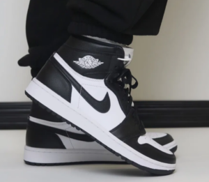 Giay Nike Air Jordan 1 High Golf 'Black White' DQ0660-101