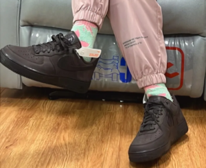 Giay Nike Air Force 1 Premium 'Velvet Brown' DR9503-200