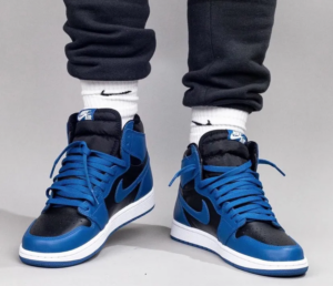 Giay Nike Air Jordan 1 Retro High OG GS 'Dark Marina Blue' 575441-404