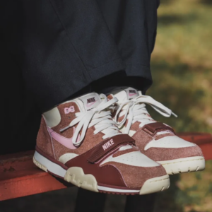 Giay Nike Air Trainer 1 'Valentine's Day' DM0522-201