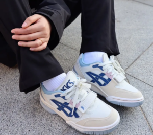 Giay Asics Gel-Spotlyte Low V2 'Coastal Blue' 1203A312-700