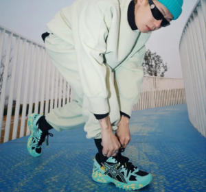 Giay Asics x Junna Maruyama Gel-Kahana 'Lake Blue' 1203A263-001