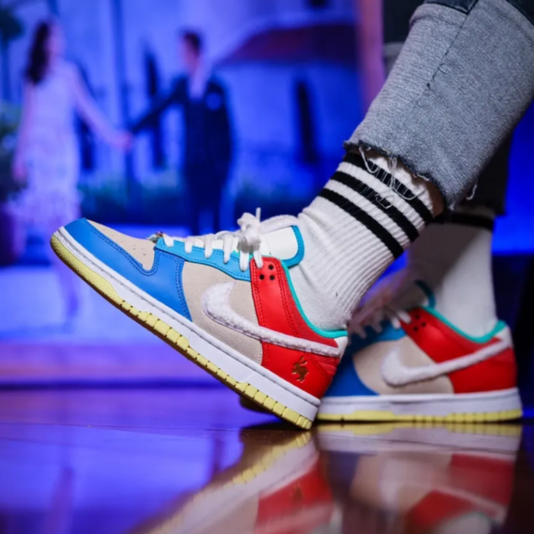 Giay Nike Dunk Low 'Year of the Rabbit MultiColor' FD4203-111