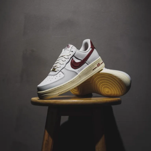 Giay Nike Air Force 1 Low Just Do It 'Photon Dust Team Red' DV7584-001
