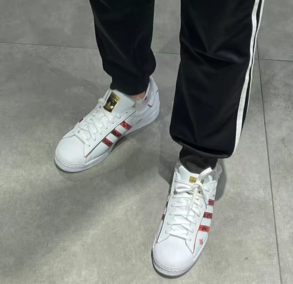 Giay Adidas Superstar 'Chinese New Year' GX8839