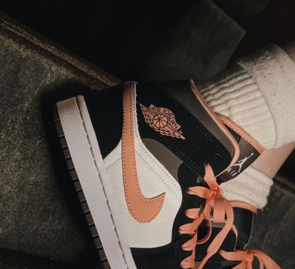 Giày Nike Wmns Air Jordan 1 Mid SE 'Peach Mocha' DH0210-100 - Ảnh 5