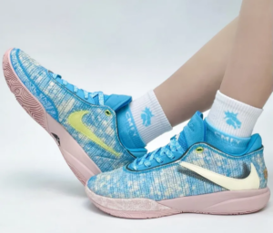 Giay Nike LeBron XX ASW EP 'Blue Lightning Coconut Milk' DV1192-400