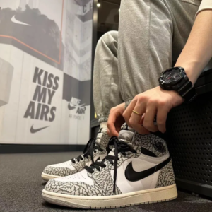 Giay Nike Air Jordan 1 Retro High OG 'White Cement' DZ5485-052