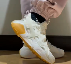 Giay Nike Air Huarache Craft 'Summit White Gum' DQ8031-101