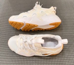 Giay Nike Air Huarache Craft 'Summit White Gum' DQ8031-101