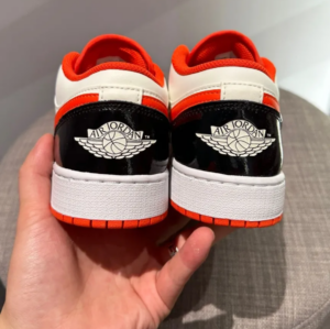 Giay Nike Air Jordan 1 Low 'Halloween' DV1335-800
