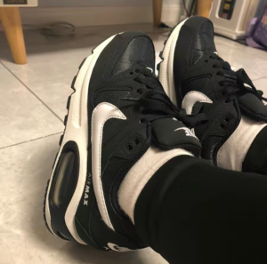 Giay Nike Air Max Command 'Black White' 397690-021