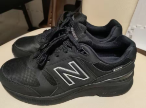Giay New Balance NB 880 v5 GTX B5 'Black' MW880GB5