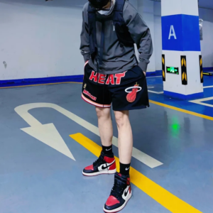 Giay Nike Air Jordan 1 Retro High 'Bred Toe' 555088-610