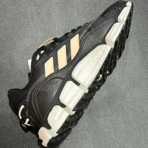 Giay Adidas Climawarm 'Black White' HP6690