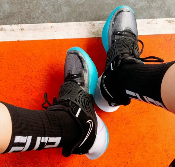 Giày Nike Kyrie Low 3 'Moon' CJ1286-001 - Ảnh 2