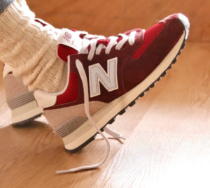 Giay New Balance 574 'Lunar New Year Classic Crimson' U574LR2