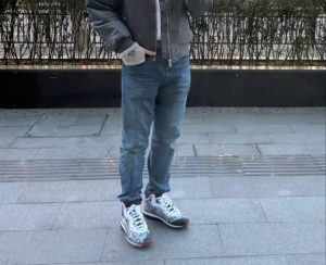 Giay Nike LeBron 8 'Graffiti' DH3237-001