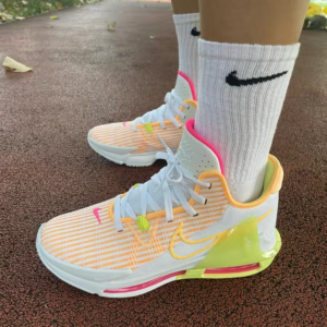 Giay Nike LeBron Witness 6 EP 'White Melon Tint' DC8994-101