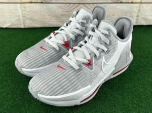 Giay Nike LeBron Witness 6 'Pure Platinum' CZ4052-003