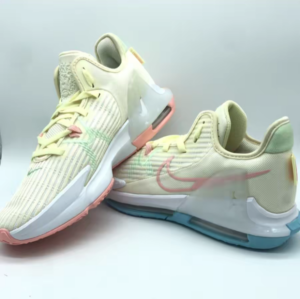 Giay Nike LeBron Witness 6 'Easter' CZ4052-103