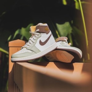 Giay Nike Air Jordan 1 High CMFT 2 'Year Of The Rabbit' FD4327-121