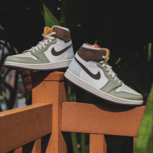 Giay Nike Air Jordan 1 High CMFT 2 'Year Of The Rabbit' FD4327-121