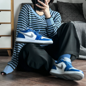 Giay Nike Air Jordan 1 Low 'True Blue Cement' 553558-412
