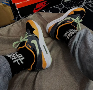 Giay Nike Air Max 1 PRM 'Duck Honey Dew' DZ0482-001