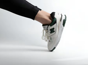 Giay New Balance 550 'White Pine Green' BB550VTC