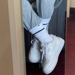 Alternative view of Giày Nike Womens Air Force 1 Fontanka DQ5021-100