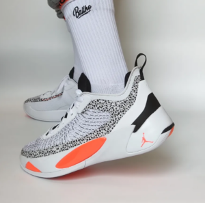 Giay Nike Air Jordan Luka 1 PF 'The Pitch' DQ6510-108