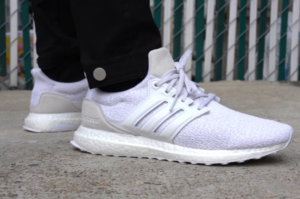 Giay Adidas Wmns UltraBoost DNA 'Cloud White' FW4901