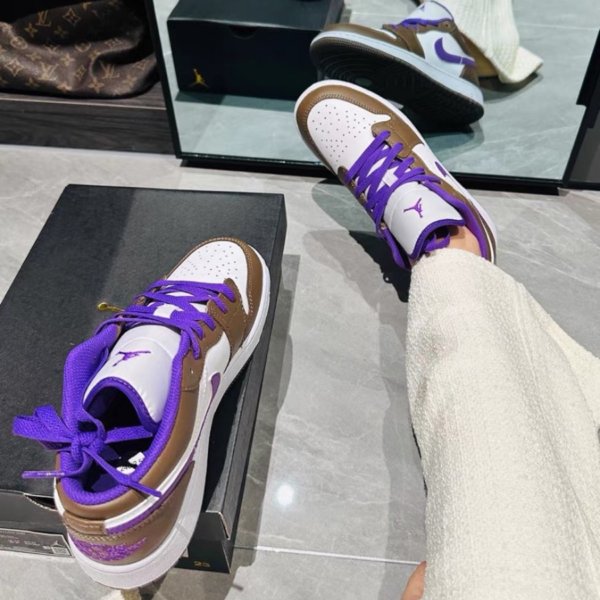 Giày Nike Air Jordan 1 Low 'Palomino' 553558-215 - Ảnh 2