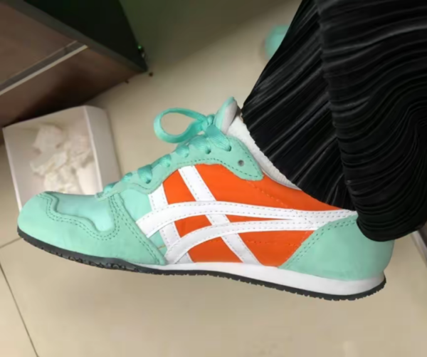 Giay Onitsuka Tiger Serrano 'Light Blue' 1183B389-600